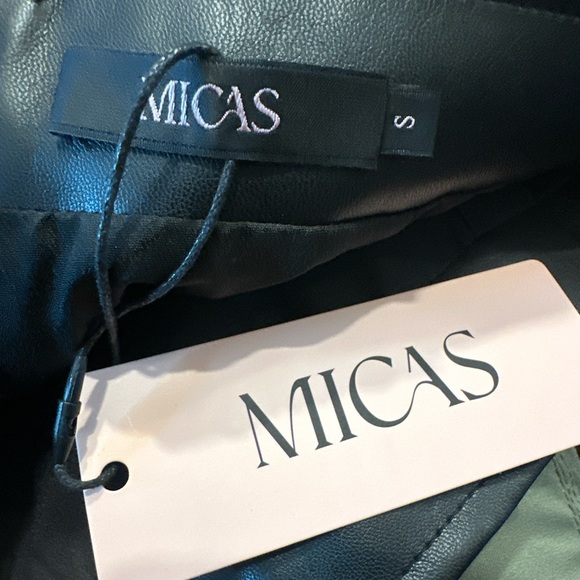 NWT Micas faux leather‎ skirt. Black zipper closure, slit in back. Size s… - Picture 5 of 5